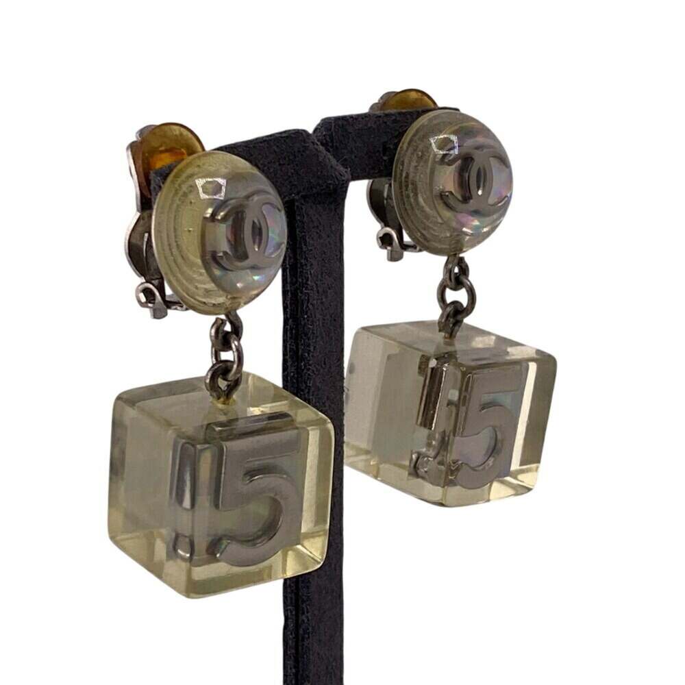 Chanel Cc Logo Clip-On Earrings #228801C91B - Picture 3 of 9